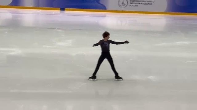 Владислав Дикиджи. Короткая программа на Чемпионате Санкт-Петербурга. 14.02.2026 смотреть онлайн