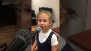 «ВОЛШЕБНЫЙ ЦВЕТОК» Дергачева Маша (7 лет). Педагог по вокалу Оксана Родина