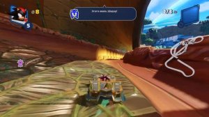 Team Sonic Racing гонка 1