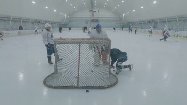 Хоккей, тренировка ( раскатка )