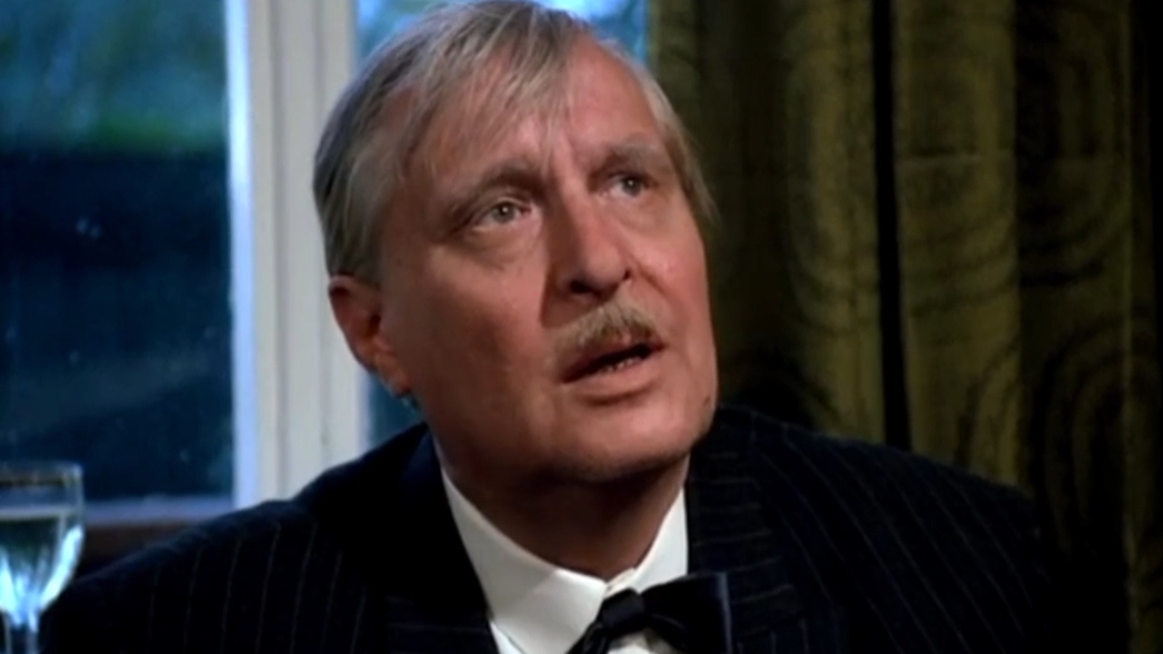 РОМАНС "МЕТЕЛЬ" сцена из фильма Небеса обетованные смотреть онлайн