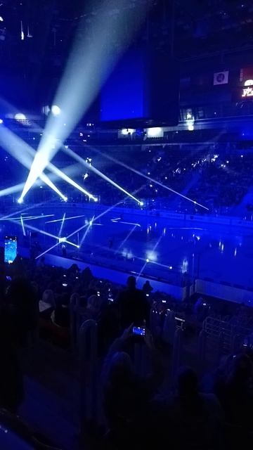 Шоу перед началом матча