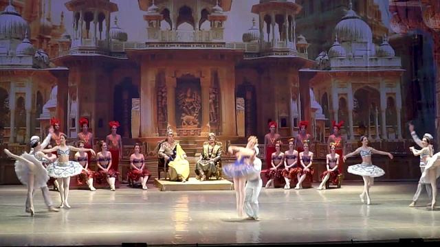 «Баядерка» вернулась: где танцуют тени — живёт любовь