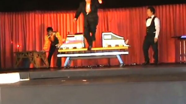 magic on water Pattaya รถไฟ ตด 2 ทอนMPG