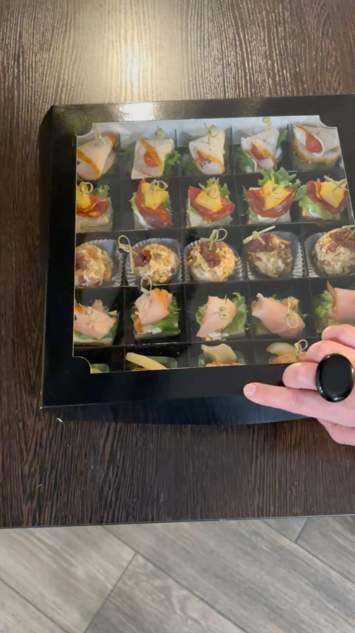 Гастробоксы с канапе и закусками  Доставка в СПб  Фурсет кейтеринг