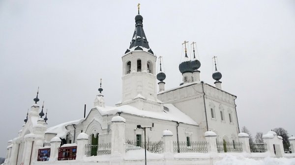 крест животворящий в селе Годеново