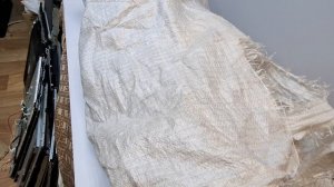 Поменял кожанку на мешок плат.