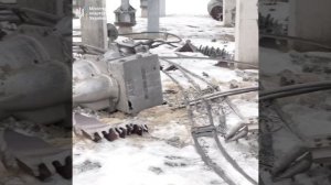 Минэнерго украины показало кадры с атакованным объектами энергетической промышленности страны.mp4