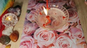 Хочет ли мужчина вас вернуть 💞 гадание на свече