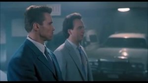 Официальный трейлер "Красная жара / Red Heat (1988)"