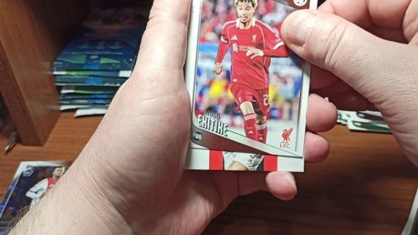 TOPPS UEFA Club Competitions 2025-26. 2. 15.02.26