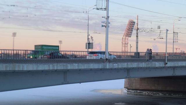 Катер на воздушной подушке на Неве. Февральский холодный, морозный вечер. Воскресенье,15февраля 2026