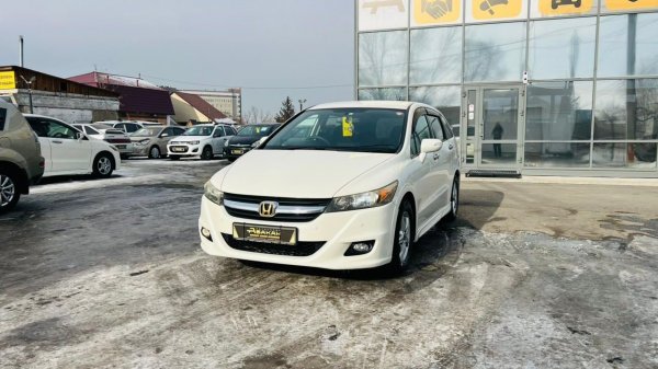 Honda Stream, 2010 год