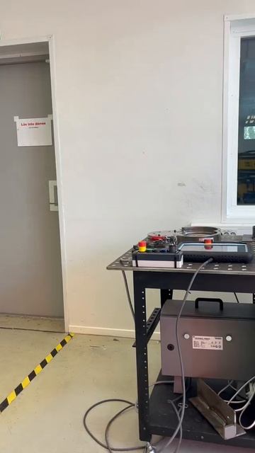 DESTACO — быстросъем базы робота