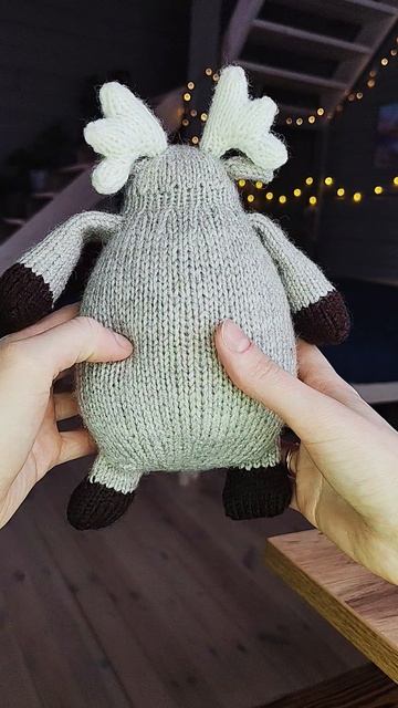 Вяжу игрушки для вас 💕  #вязаныеигрушки #игрушкиспицами #игрушкиручнойработы #интерьерныеигрушки