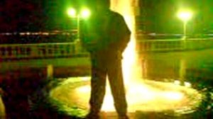 Фонтан  набережная MOV00366  2008 г