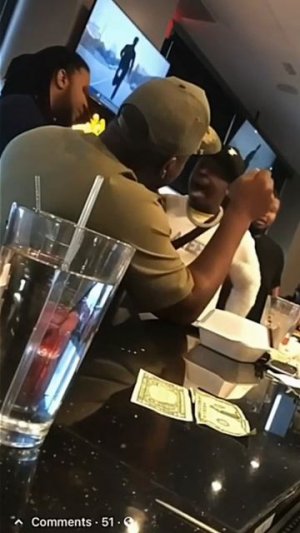 🫱 Вырубил убойным лещём!