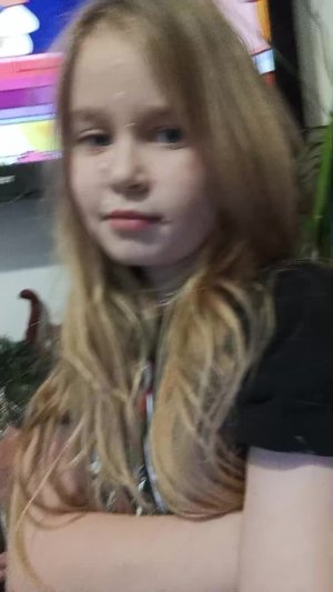 Играю с братом в прятки дома!