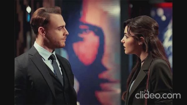 НЕ ДОСТОИН ТЕБЯ ОН НЕ ДОСТОИН ДЕВЧОНКА НЕТ НЕ  СТОИТ ХОТЕТЬ ЕГО ЛЮБВИ НЕТ НЕ СТОИТ ЕГО ЛЮБИТЬ ......