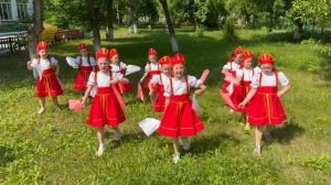 Танец девочек старшей группы «Матушка Земля»