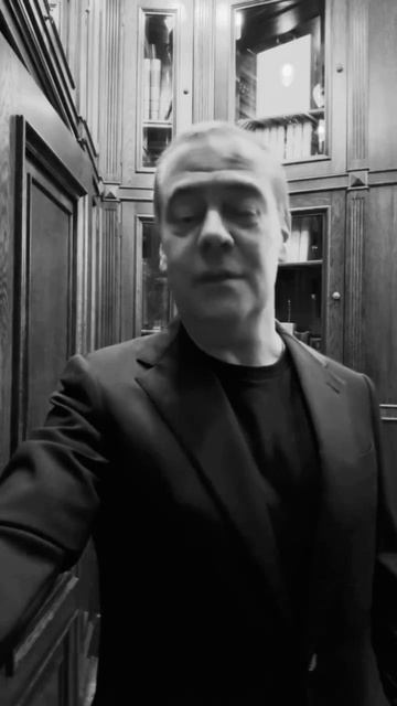 Дмитрий Медведев о стране (украине) 404, которая не существует. смотреть онлайн