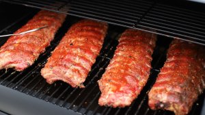 Свиные ребра в пеллетном гриле