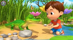 Овечка нянька помогает своим маленьким др