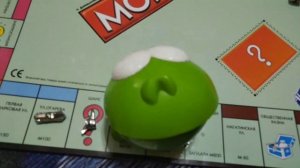 ам ням ставит фишки