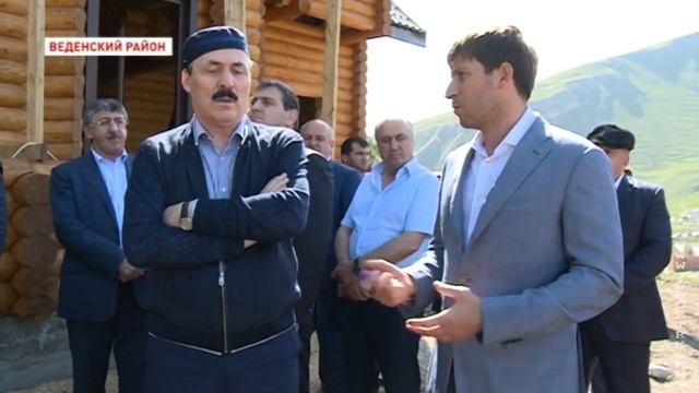 Рамзан Кадыров и Рамазан Абдулатипов на озере Кезеной-Ам (ЧГТРК Грозный) Рамзан Кадыров и Рамазан Абдулатипов на озере Кезеной-Ам (ЧГТРК Грозный)