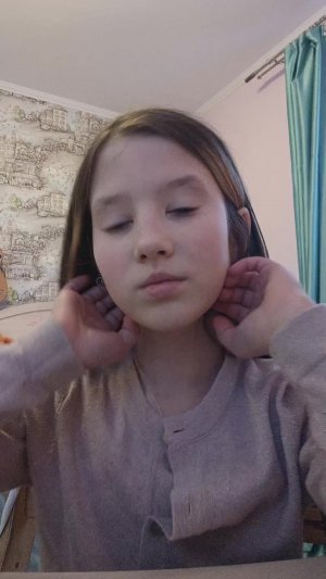 разговариваю отвечаю на вопросы