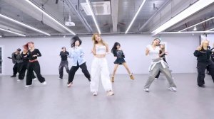 Kiss of life- 'stick' dance practice mirrored