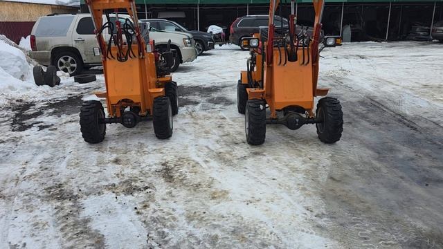 Сравнение мини-погрузчиков 904 и 907 смотреть онлайн