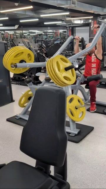 В спорт зале смотреть онлайн