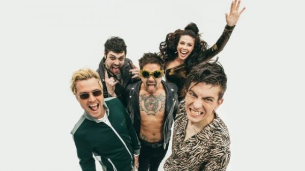 Песни исполнителя «The Hatters»