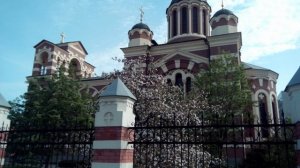 Кондак и Величание на Успение Богородицы