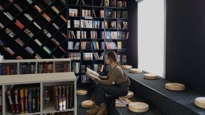 Конструирование робота‑игрушки на микроконтроллере К1946ВМ014. Часть 2