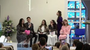 Как поздравить общину, Молодежная сценка