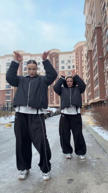 Почему пластырь на носу рассказала в ТГК: АЛЁНЫЧ смотреть онлайн