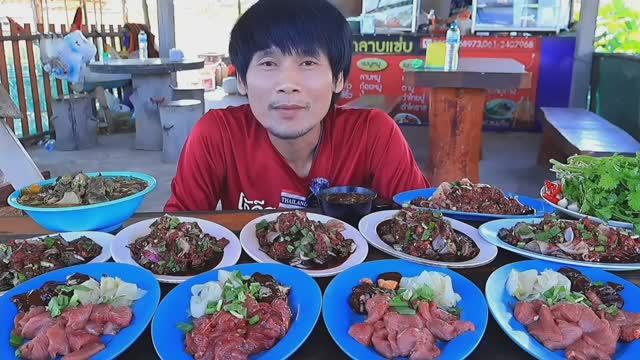 #MUKBANG 🥩Свежее мясо Кои со свежими овощами! Очень вкусно друзья мои!🥬ASMR МУКБАНГ ЕДА ОБЖОР ОБЕД смотреть онлайн
