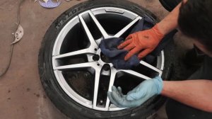 Как быстро восстановить литой диск при помощи болгарки и без покраски. Ремонт за 60 минут.