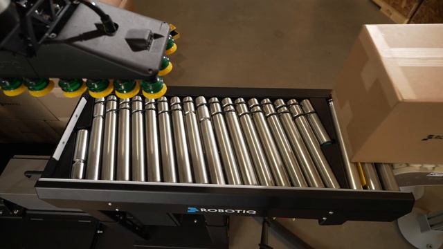 Бережливая паллетизация Robotiq