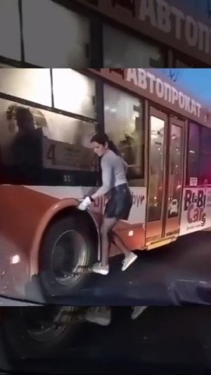 Опять с утра колеса плохо прикрутили