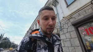 Шарюсь по магазинам в поисках дешёвой сметаны 😁