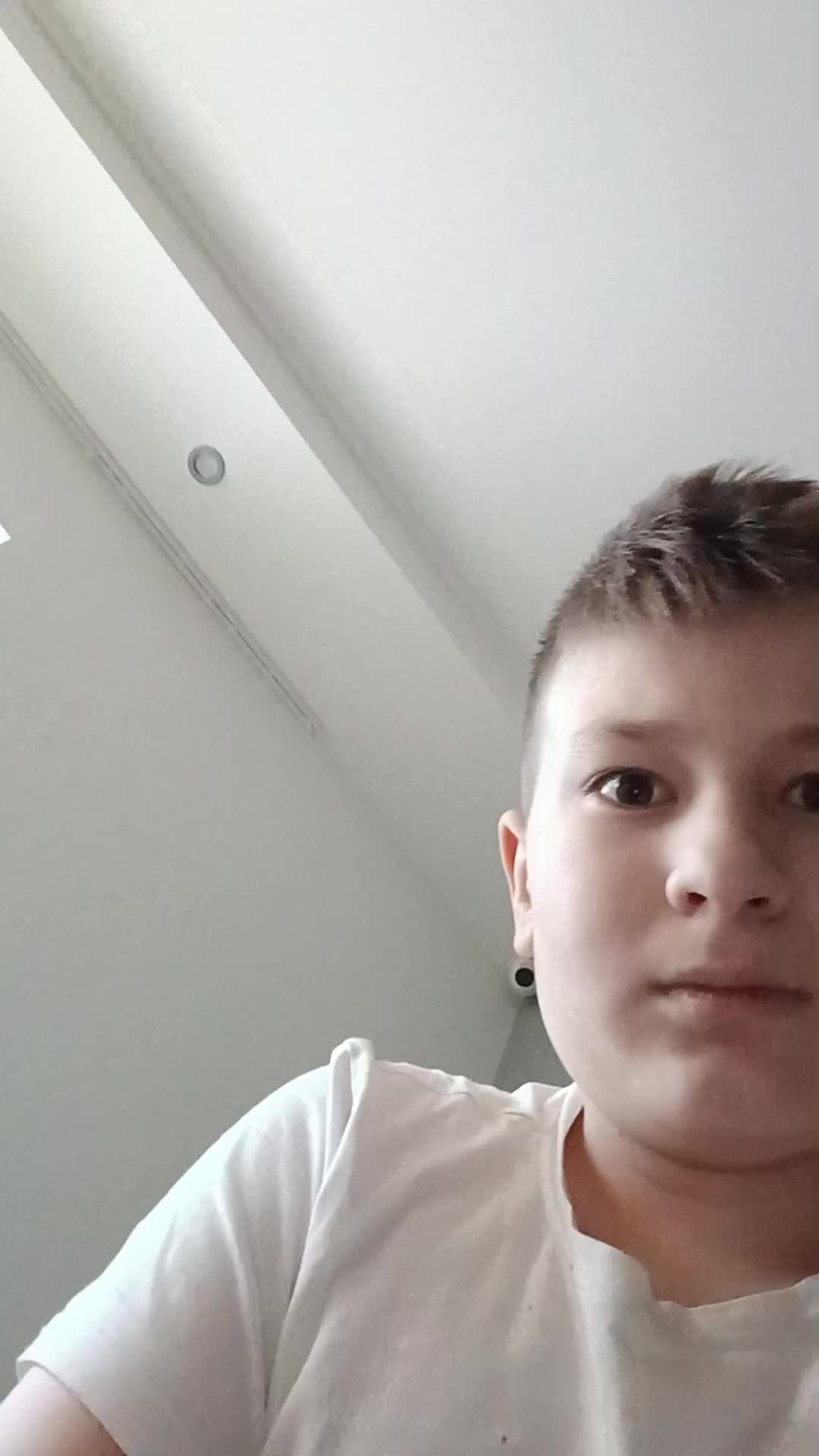 пробуем зайти создать слово локальный сервер в Minecraft Java 1.8.8 смотреть онлайн