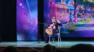 Н. Замятина. Фантазия на тему Е. Крылатова