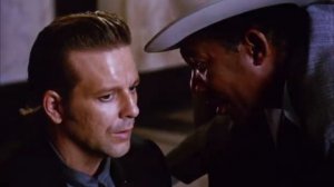 Официальный трейлер "Красавчик Джонни (1989)"