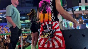 БЕЗУМНАЯ НОЧНАЯ МОСКВА 2025 🔥 Самые тусовочные улицы и прогулка по городу