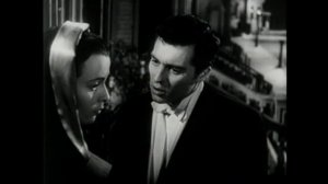 Официальный трейлер "Огни рампы (1952)"