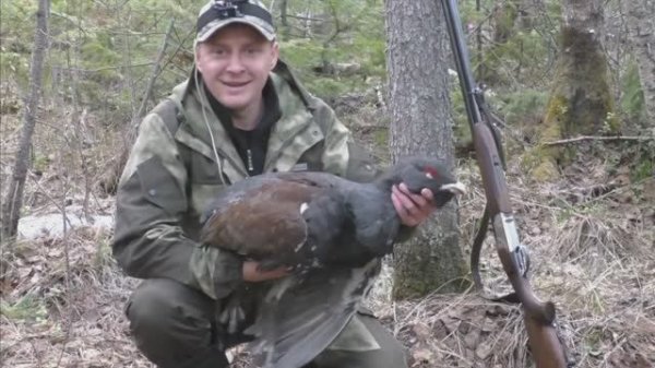 ЖИВУ В ИЗБЕ. С ГЛАДКОСТВОЛКОЙ В ТАЙГЕ. СТРЕЛЯТЬ НЕ СТАЛ.