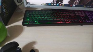 ам ням и наушники